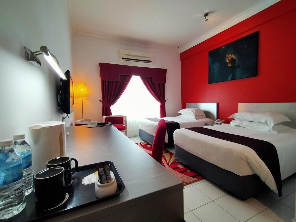 Klana Beach Resort Port Dickson Eksteriør billede